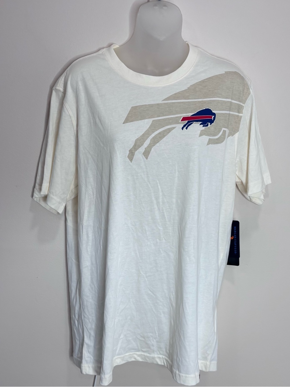 Margaritaville White Short-Sleeve Buffalo Logo Tee logo back NWT new medium